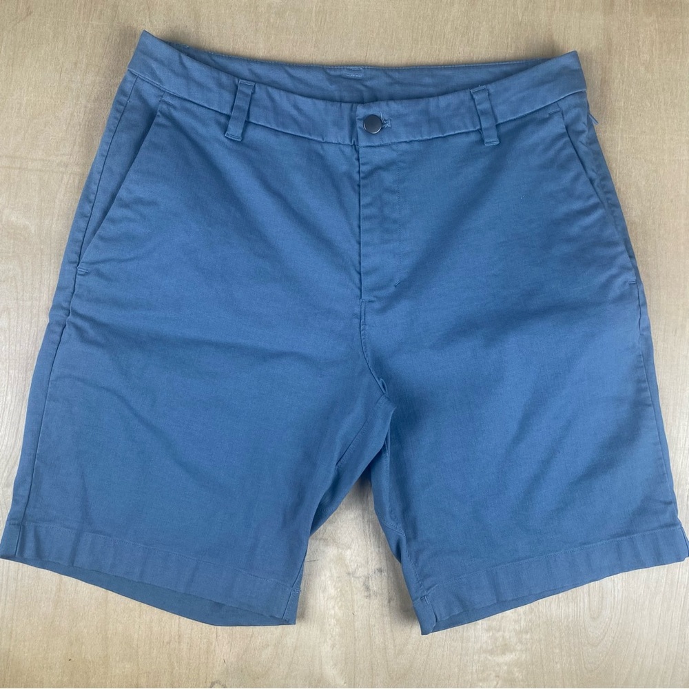 Lululemon Mens 33 Commission Shorts Inseam 9” Blue